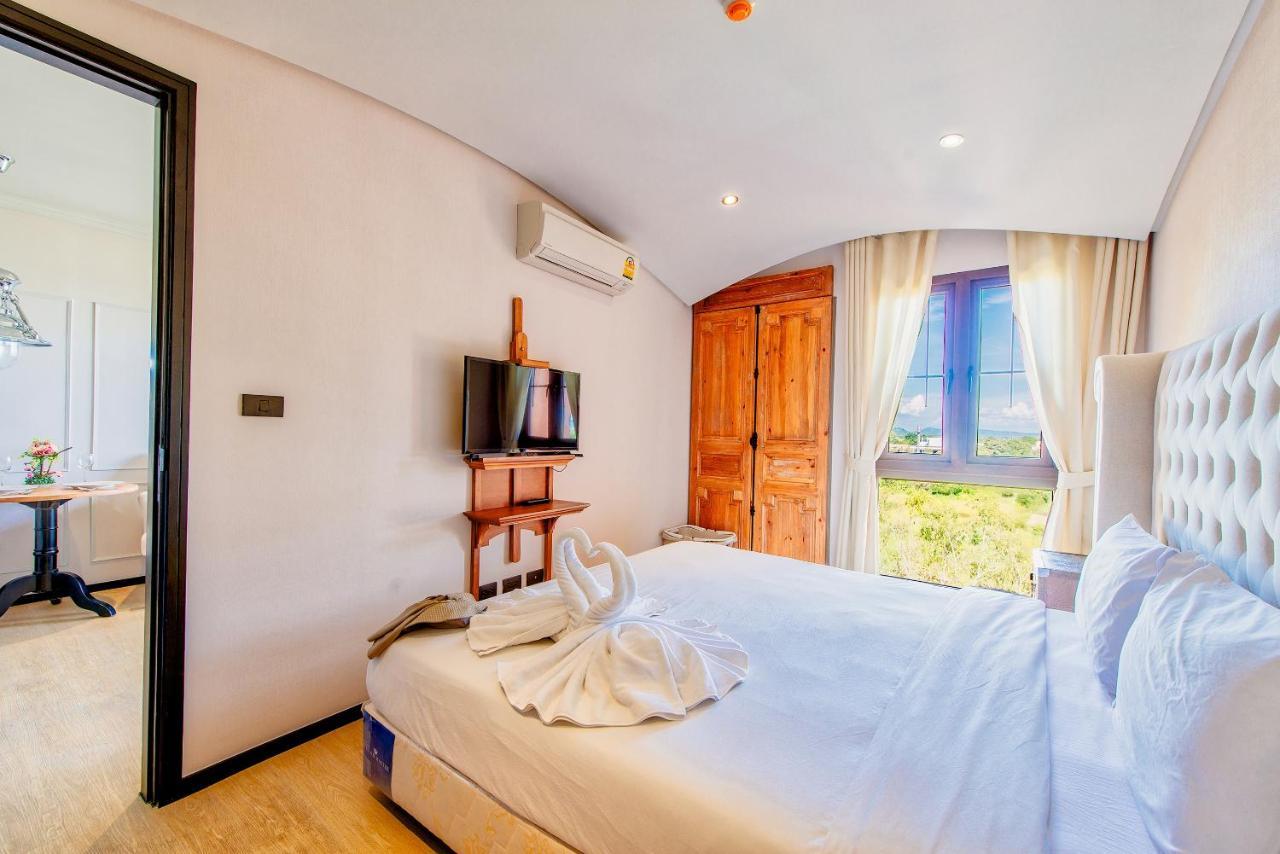 Venetian Residence Jomtien Exterior foto