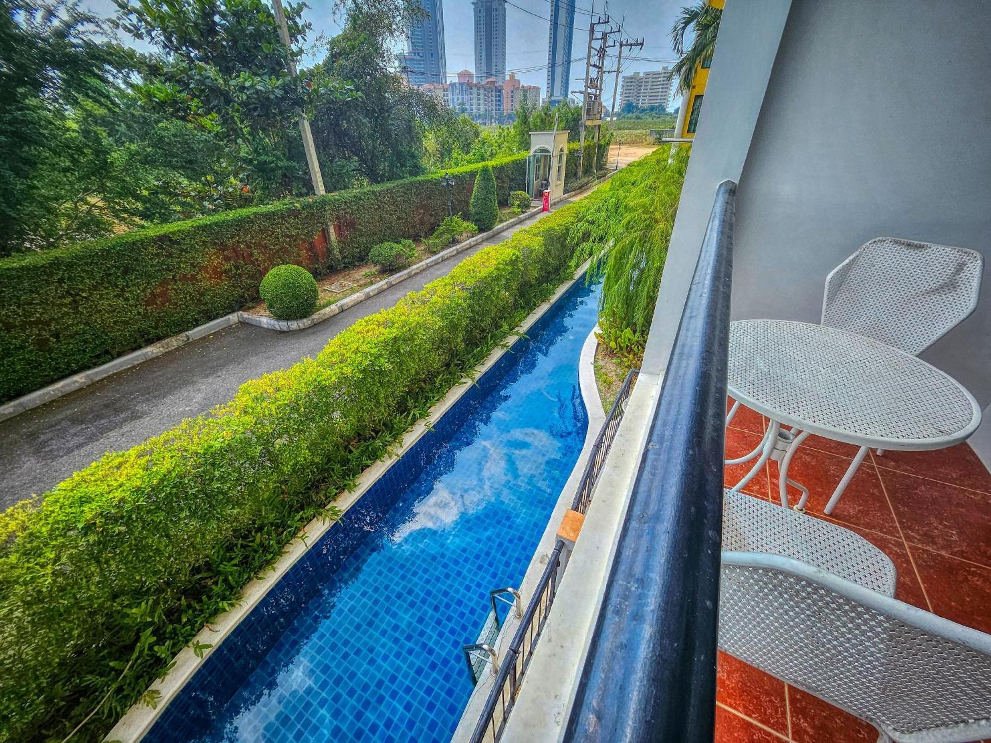 Venetian Residence Jomtien Exterior foto