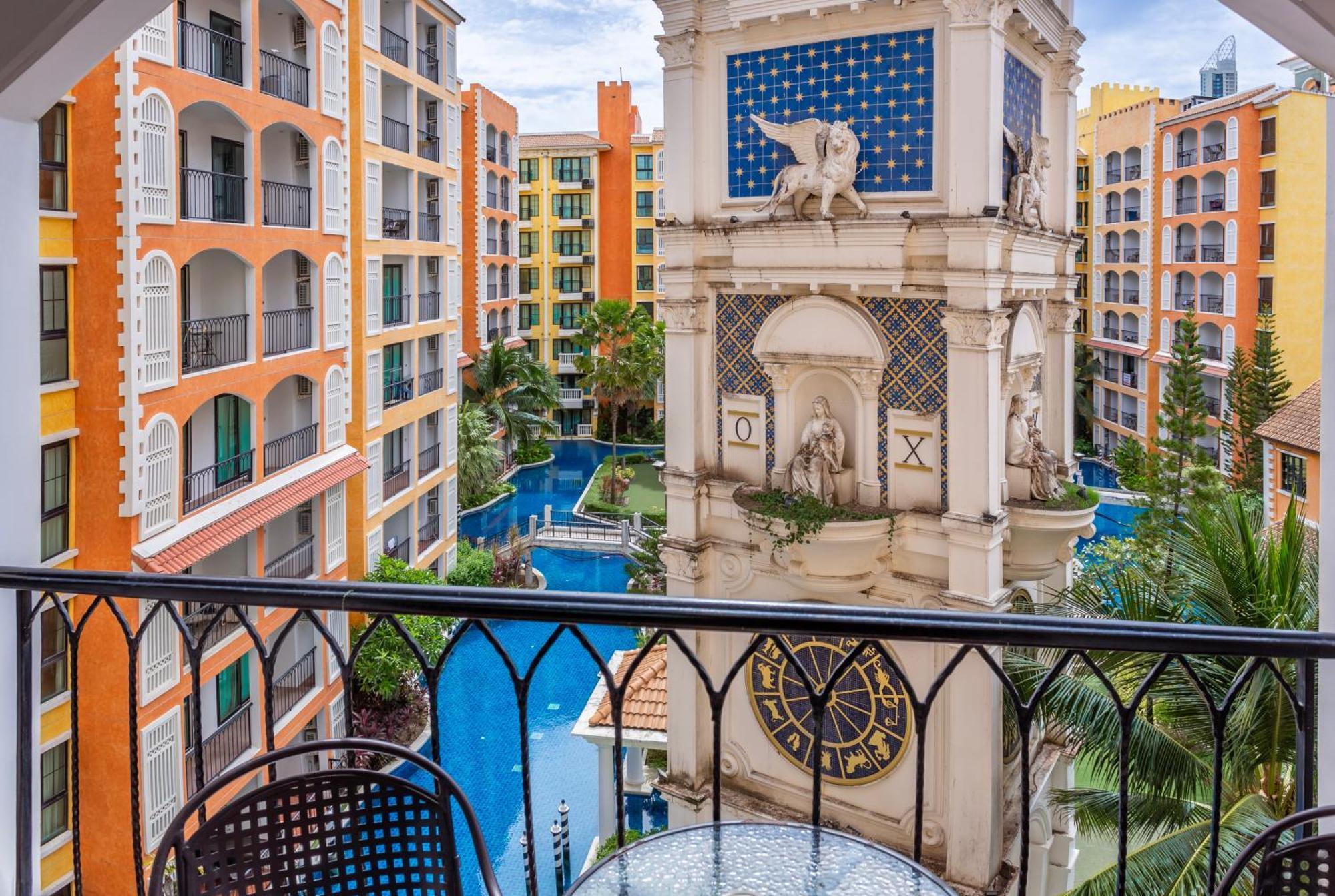 Venetian Residence Jomtien Exterior foto