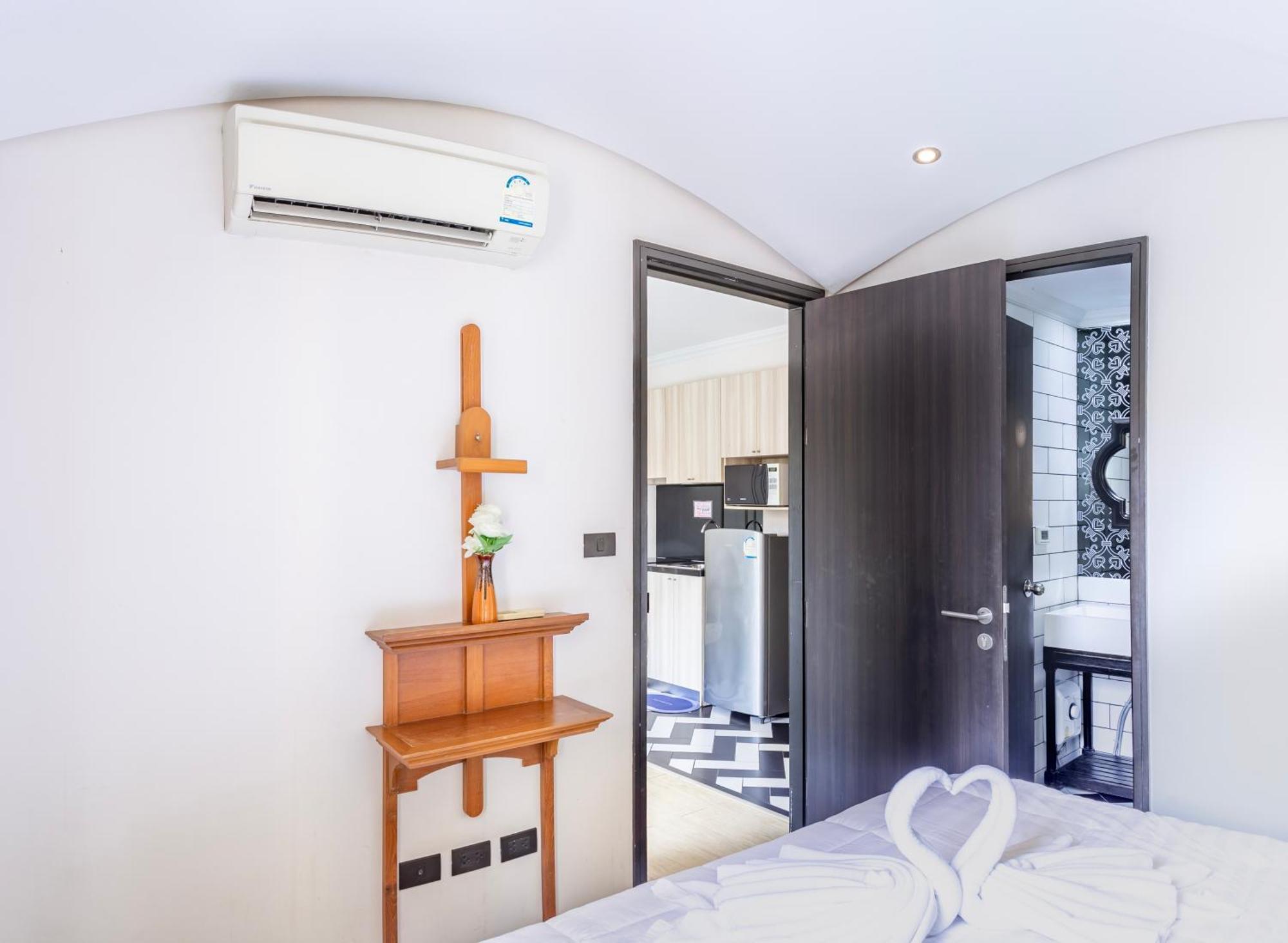 Venetian Residence Jomtien Exterior foto